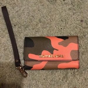 Michael Kors Wristlet